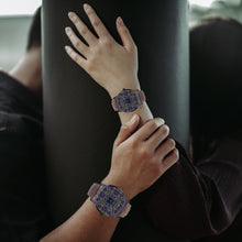Load image into Gallery viewer, Instafamous Wide Type Quartz watch - Pier
